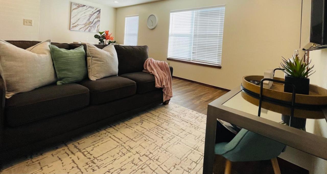 Ou-2 Bed 2 Bath Apartment Close To Ou Oklahoma City Eksteriør bilde